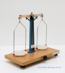 Waga laboratoryjna