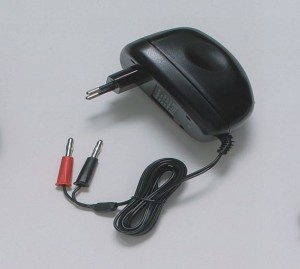 Zasilacz wtyczkowy 6,8V/1,5A DC